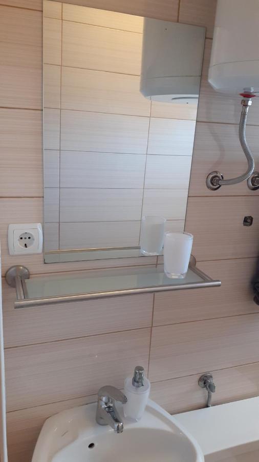 Apartman Nina Vodice Zewnętrze zdjęcie